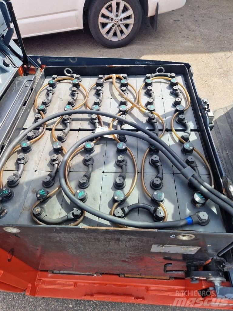 Toyota 8 FBE 16 T 電動堆高機