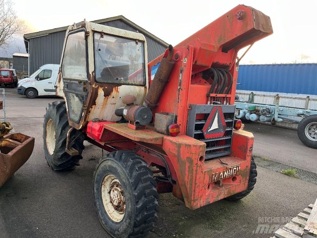 Manitou MT 425 CP 農業用伸縮臂裝載機