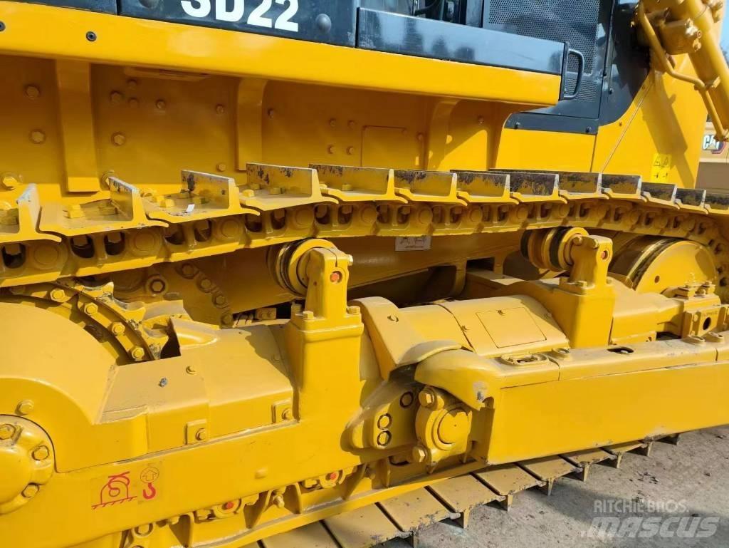 Shantui sd22 履帶推土機