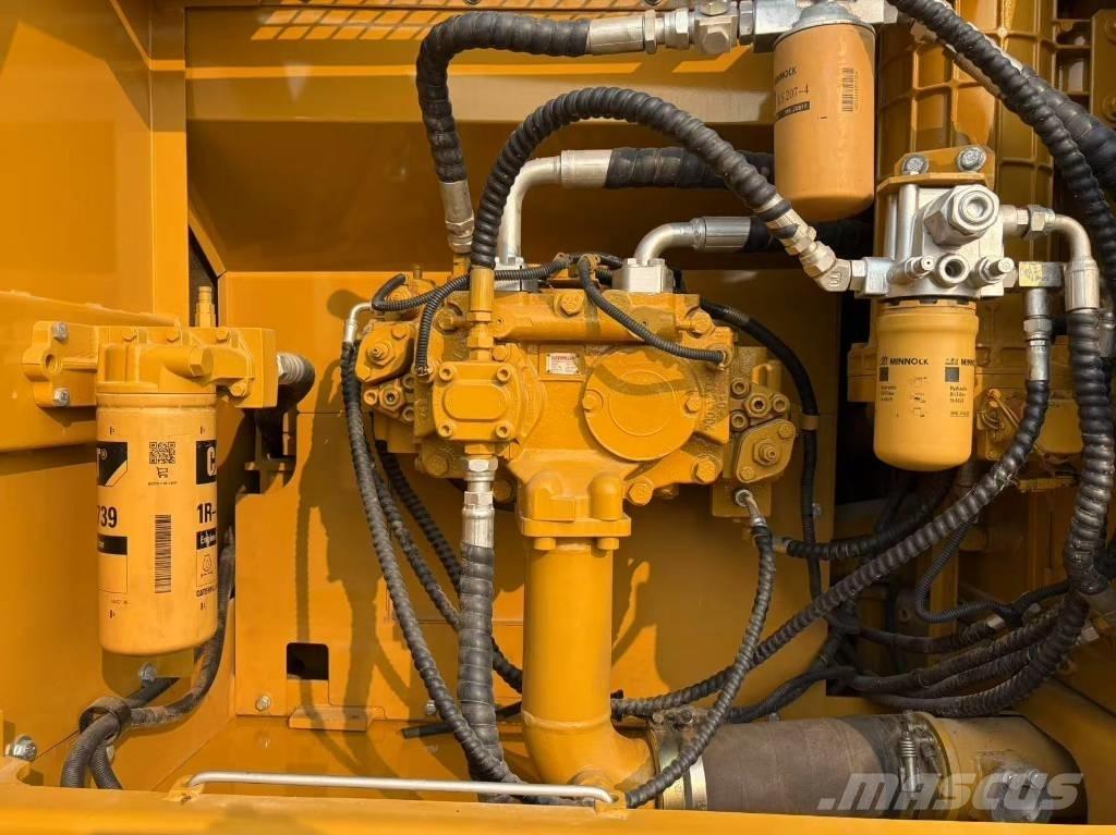 CAT 325 D 履帶式 挖土機/掘鑿機/挖掘機