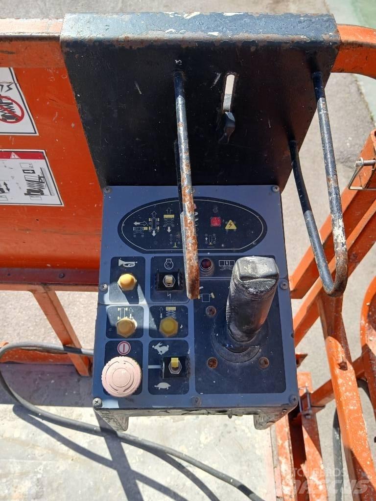 JLG 3394 RT 剪式升降機