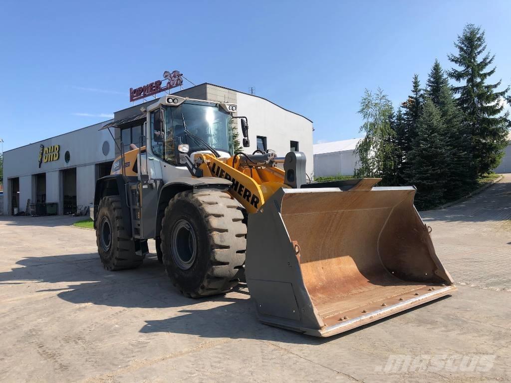 Liebherr L 566 輪胎式裝載機