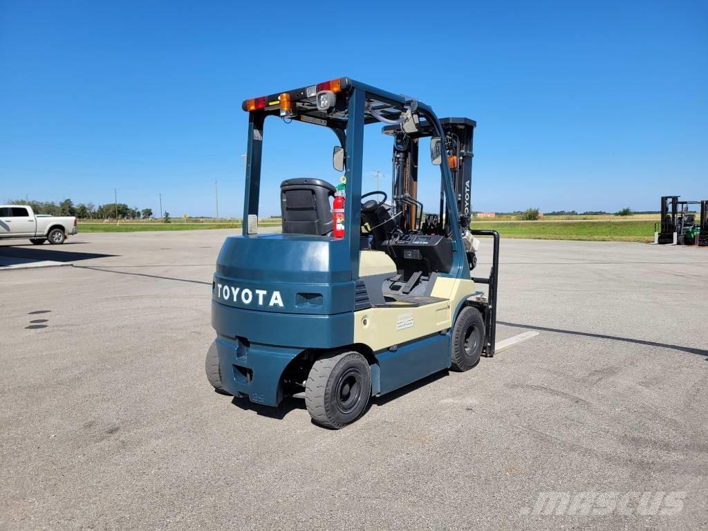 Toyota 8 FB 25 電動堆高機