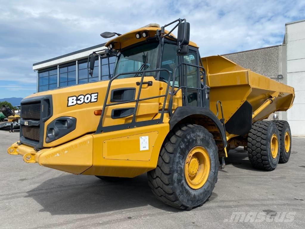 Bell ADT B30E 鉸接式起吊車