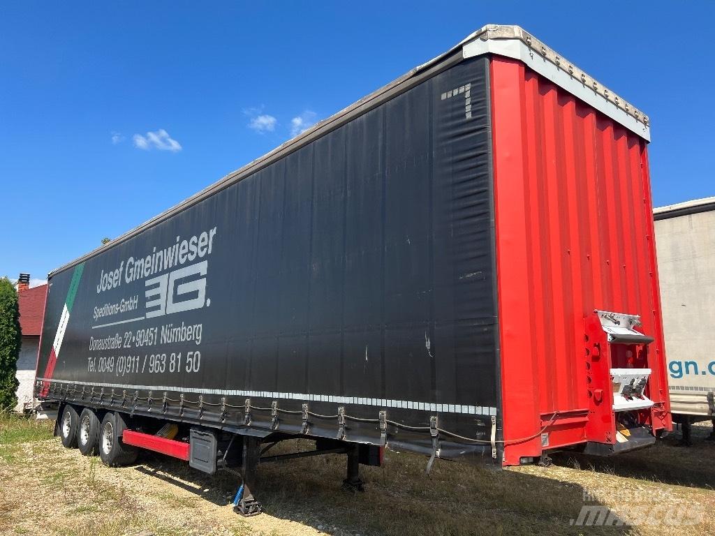 Krone MEGA 篷布半拖車