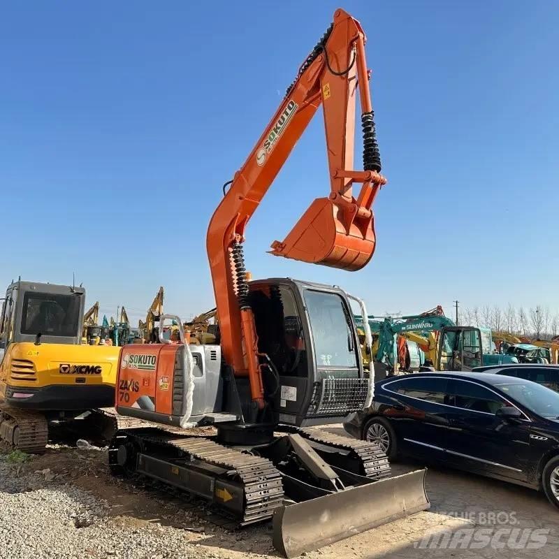 Hitachi ZX 70 小型挖土機/掘鑿機<7t(小型挖掘機)