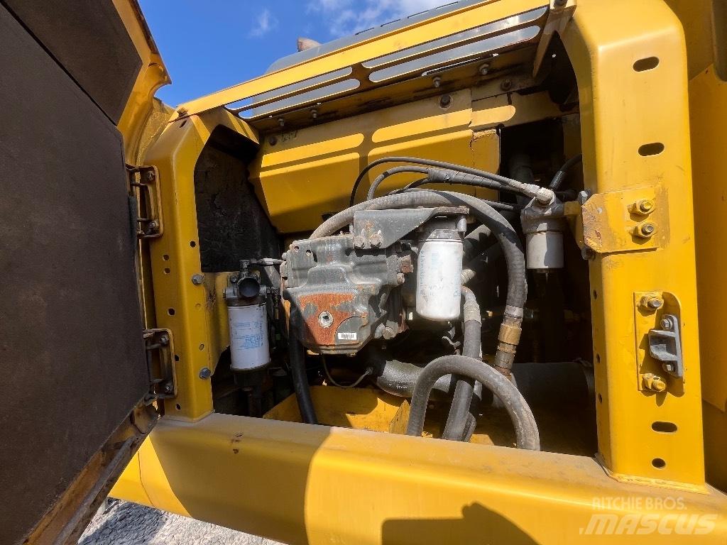 Komatsu Pc240-7 履帶式 挖土機/掘鑿機/挖掘機