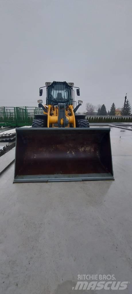 Liebherr L 538 輪胎式裝載機