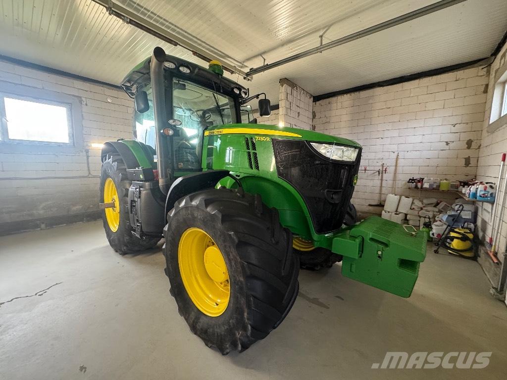 John Deere 7230 R 曳引機