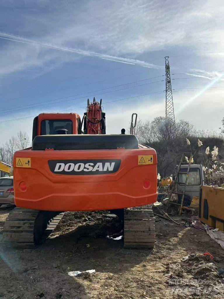 Doosan DX225LC-9C 履帶式 挖土機/掘鑿機/挖掘機