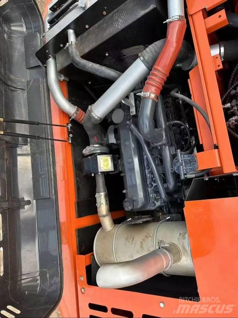 Doosan DX225LC-9C 履帶式 挖土機/掘鑿機/挖掘機