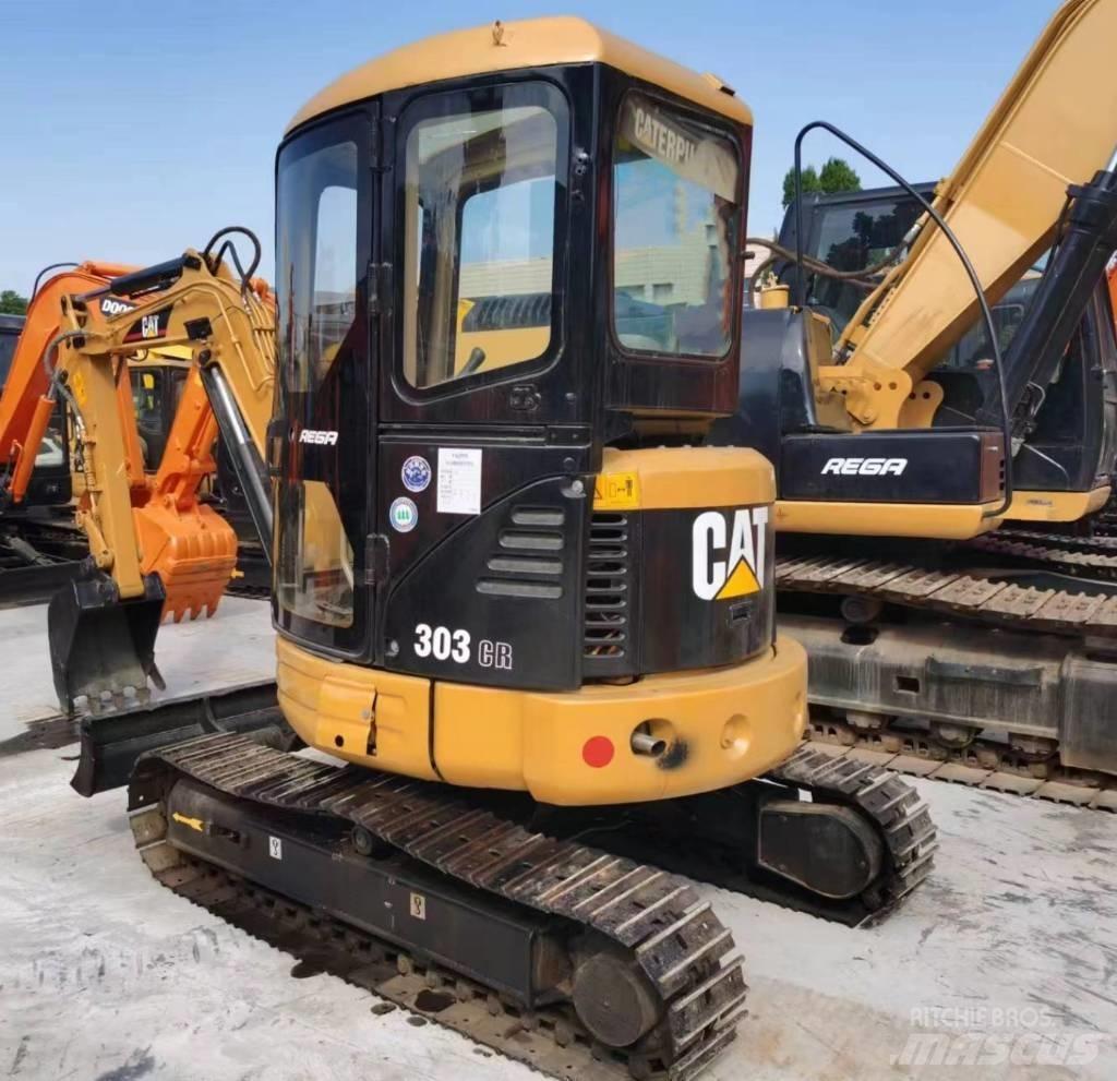 CAT 303 C 小型挖土機/掘鑿機<7t(小型挖掘機)