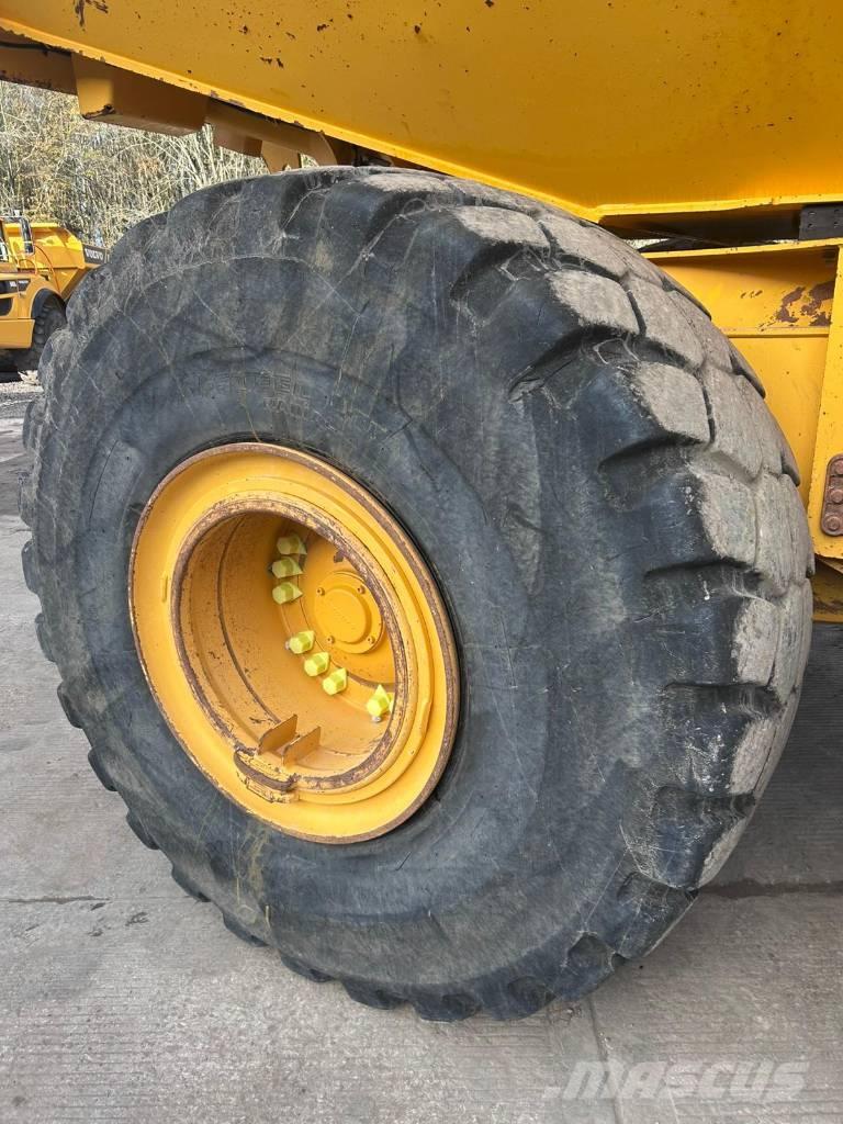 Volvo A 40 G 鉸接式起吊車