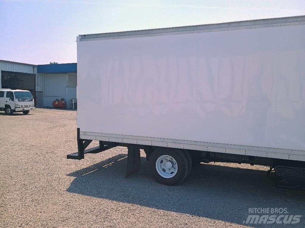 Isuzu NPR 垃圾車
