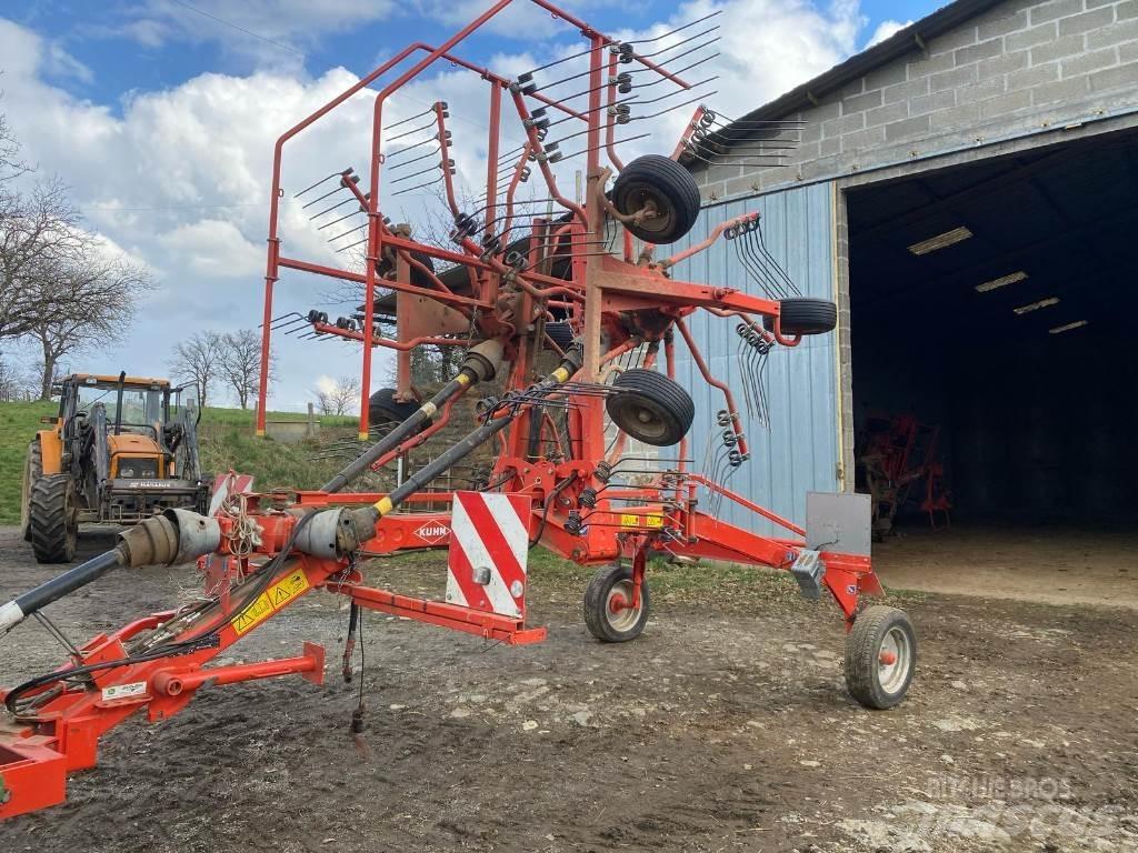 Kuhn GA 6501 堆草機