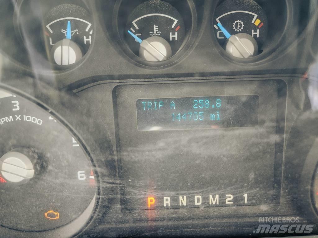 Ford F 650 SD 水車