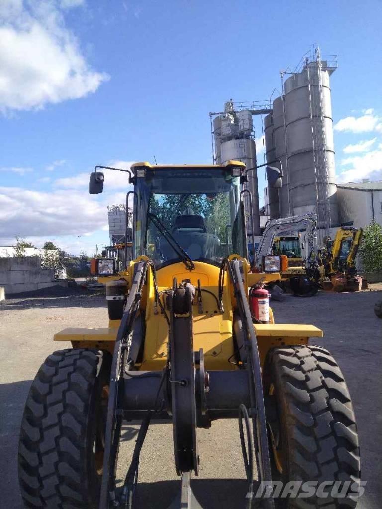 Volvo L 35 G 輪胎式裝載機