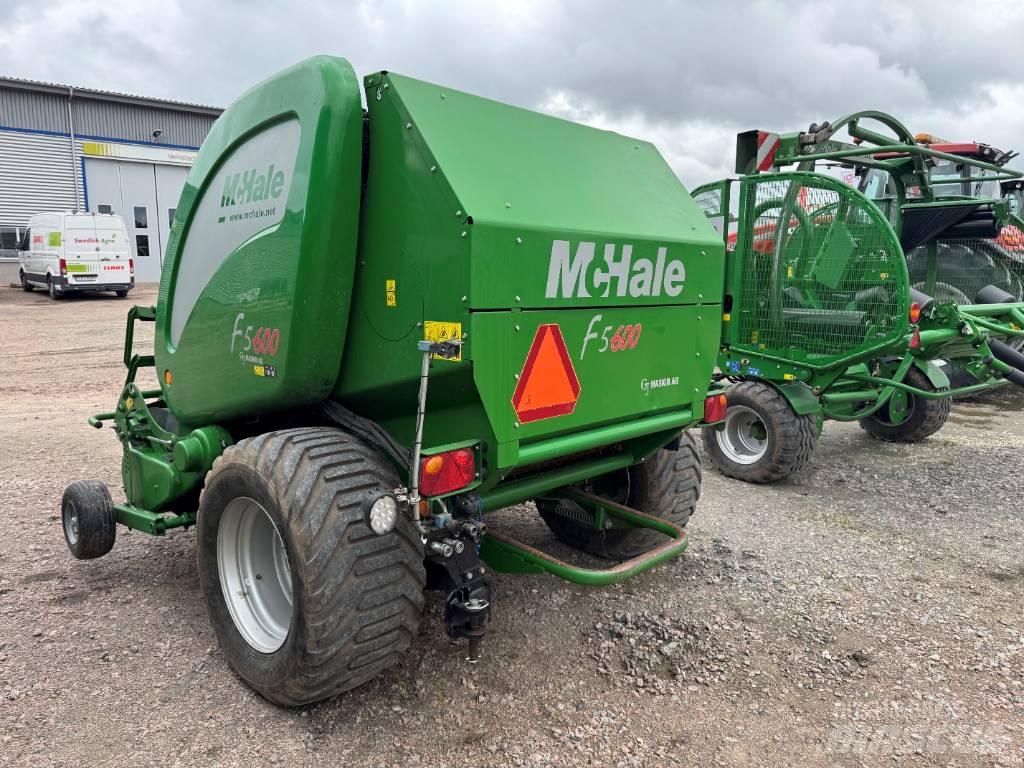 McHale F5600 圓型牧草打包機