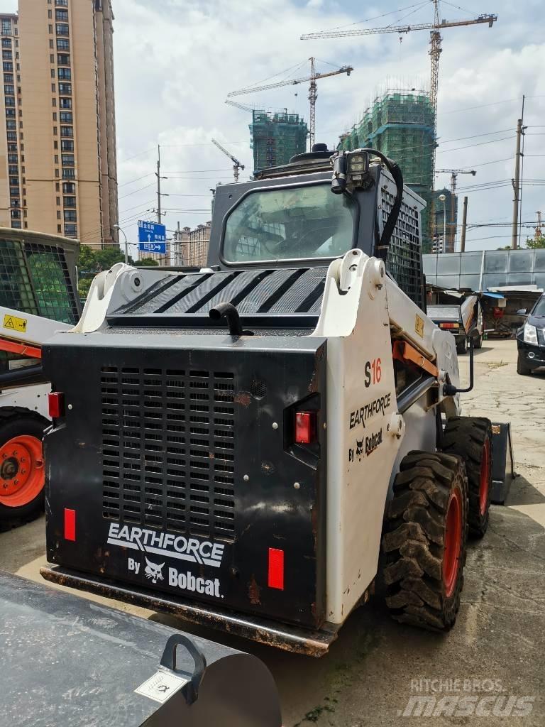 Bobcat S 16 滑移轉向裝載機