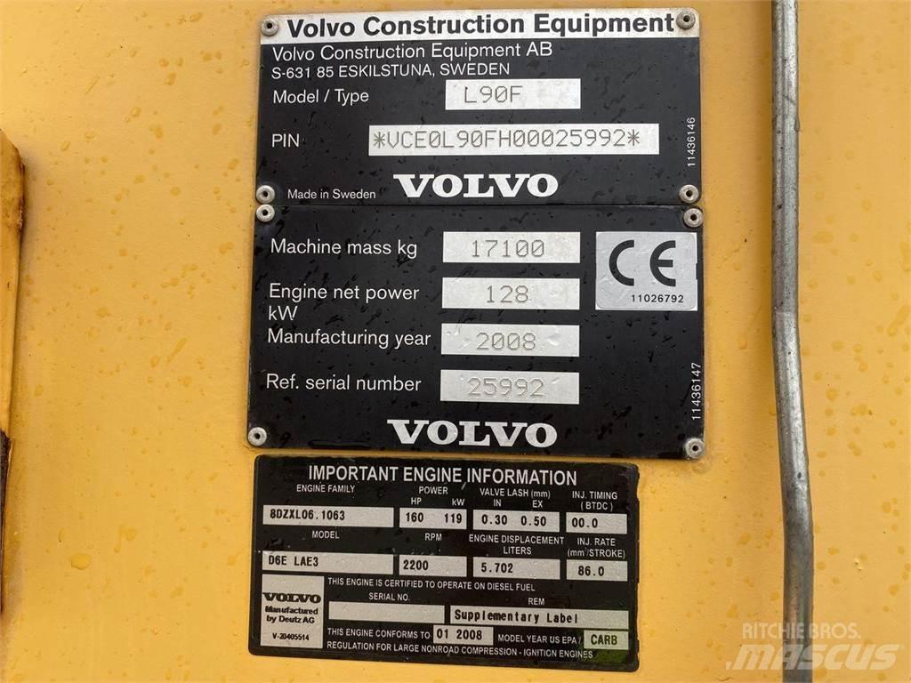 Volvo L90F 輪胎式裝載機