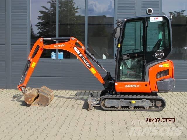Kubota KX 019-4 小型挖土機/掘鑿機<7t(小型挖掘機)