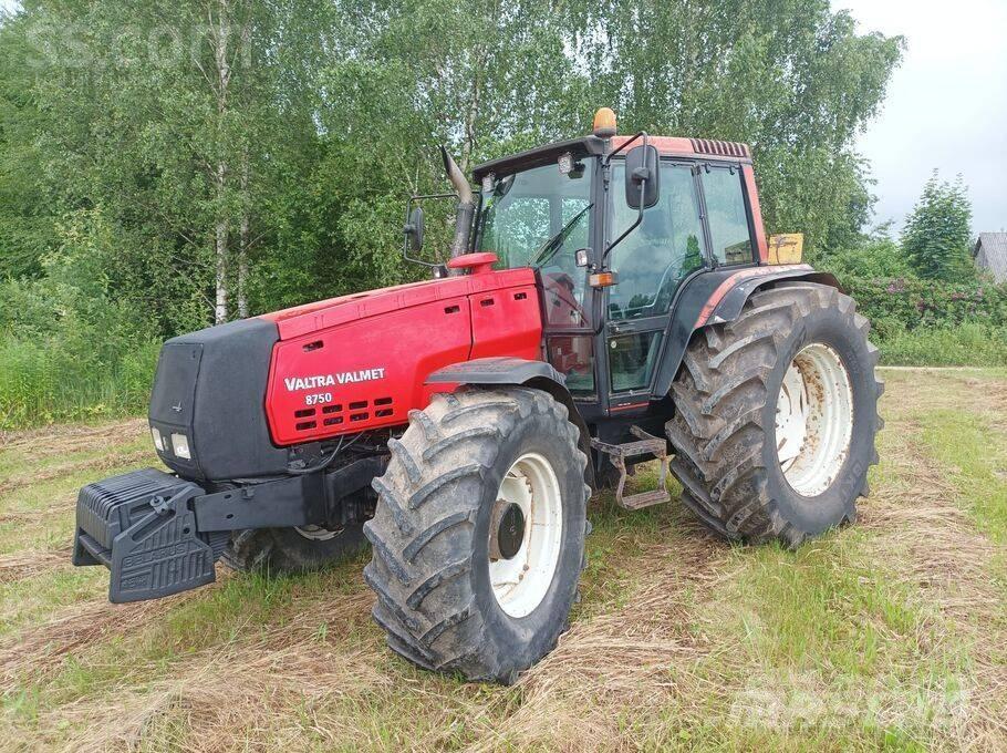 Valtra Valmet 8750 曳引機
