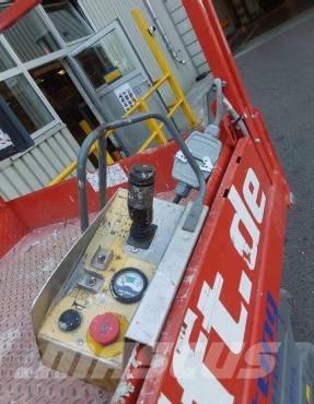 SkyJack SJ III 4632 剪式升降機