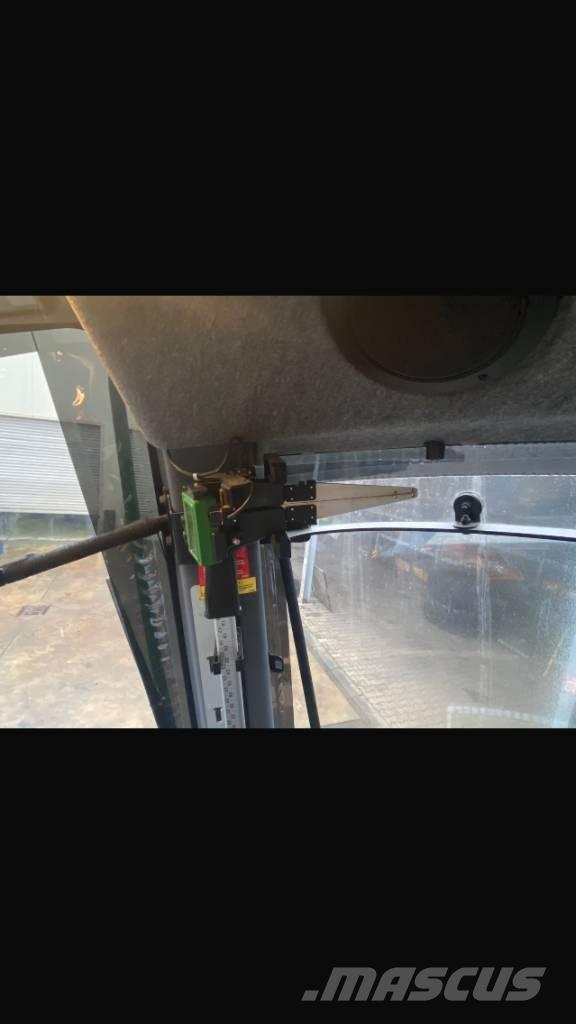 John Deere 1270 G 收穫機