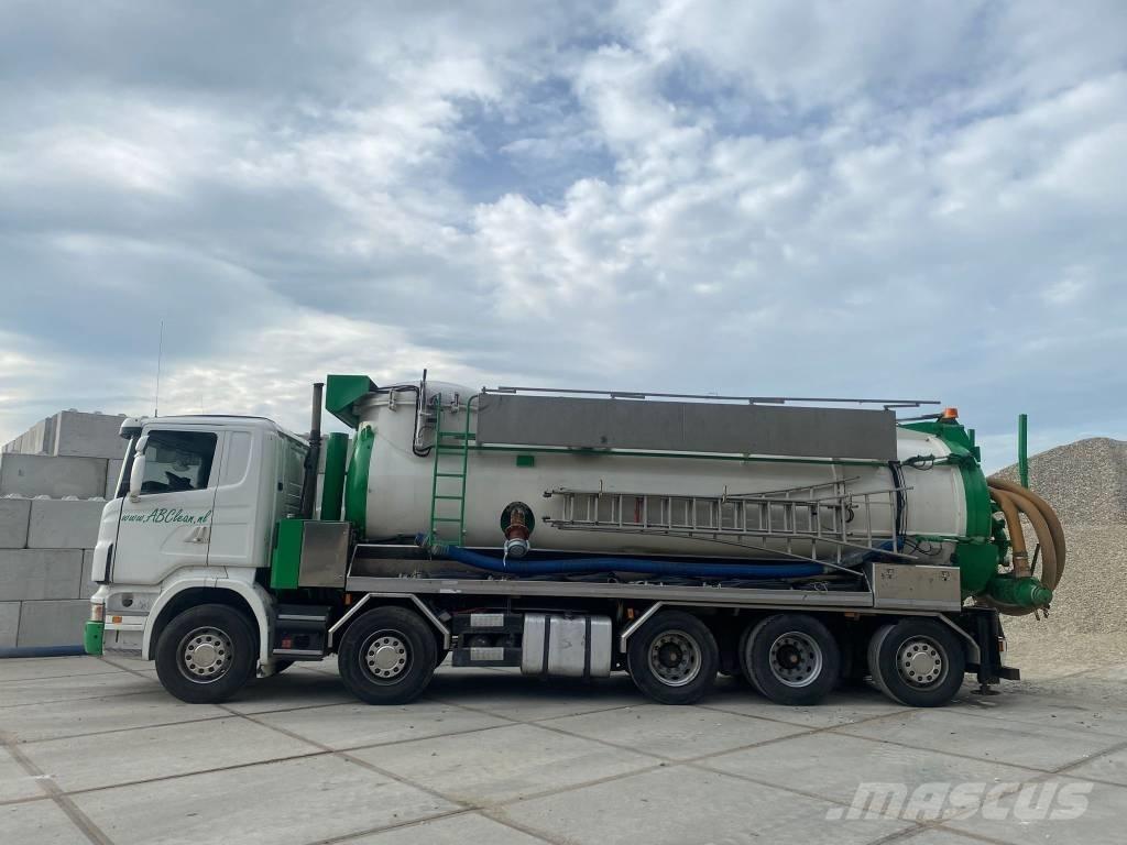 Amphitec Vortex 8000 組合/真空油槽車