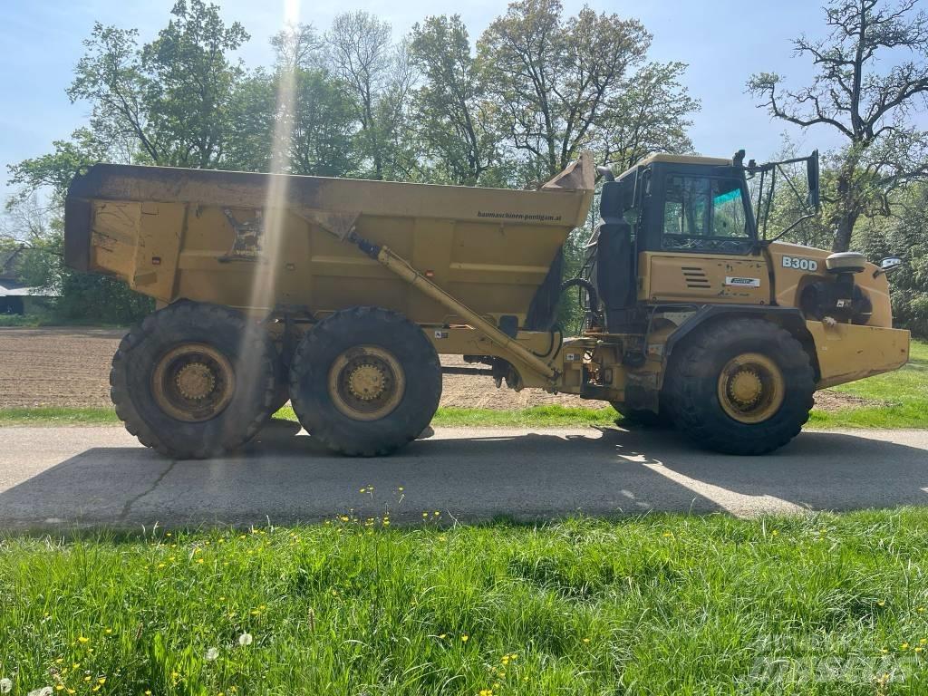 Bell ADT B 30 D 6x6 鉸接式起吊車