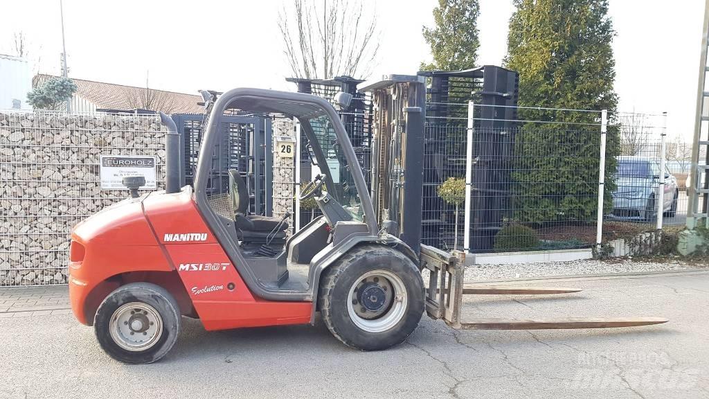 Manitou MSI 30 柴油卡車