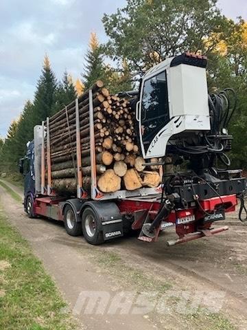 Scania R650B6X4NB 木材貨車