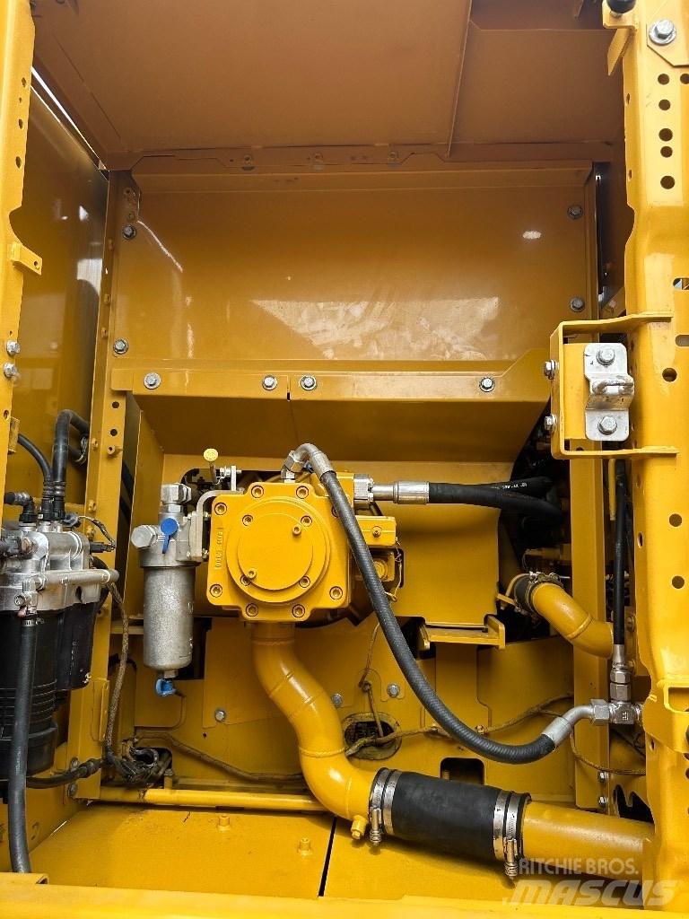 CAT CAT320 中型挖土機/掘鑿機/挖掘機 7t-12t