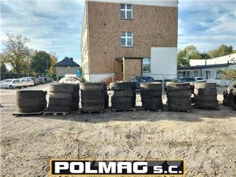 JCB full tires 輪胎、車輪和輪圈