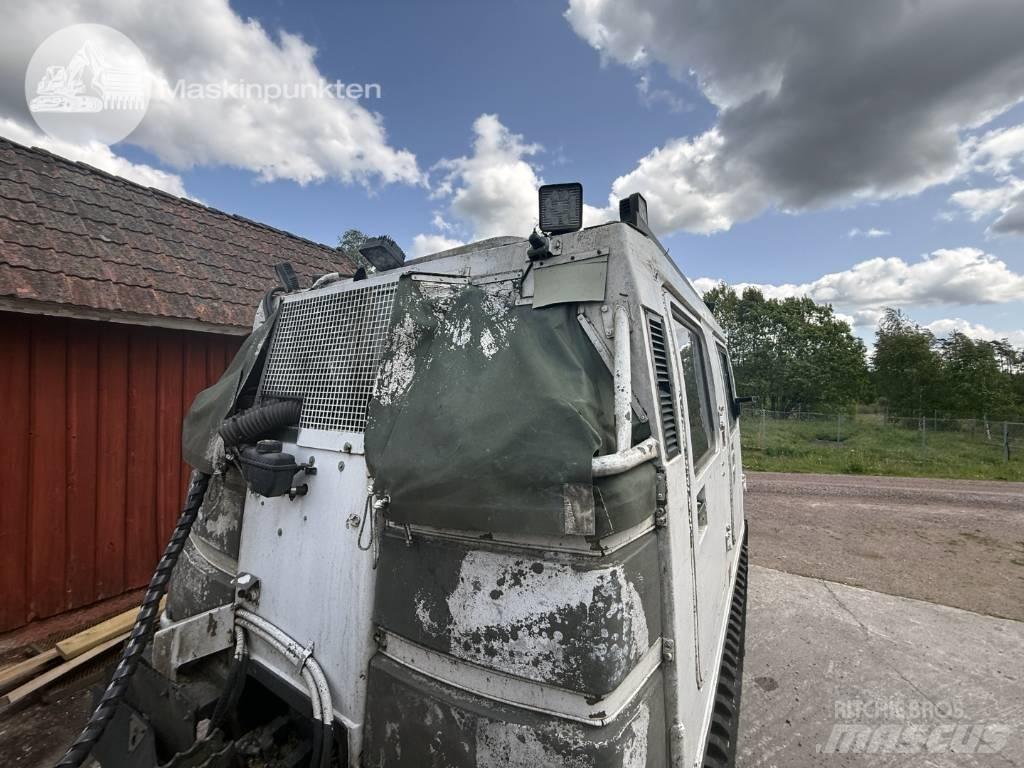 Hägglunds BV 206 越野車