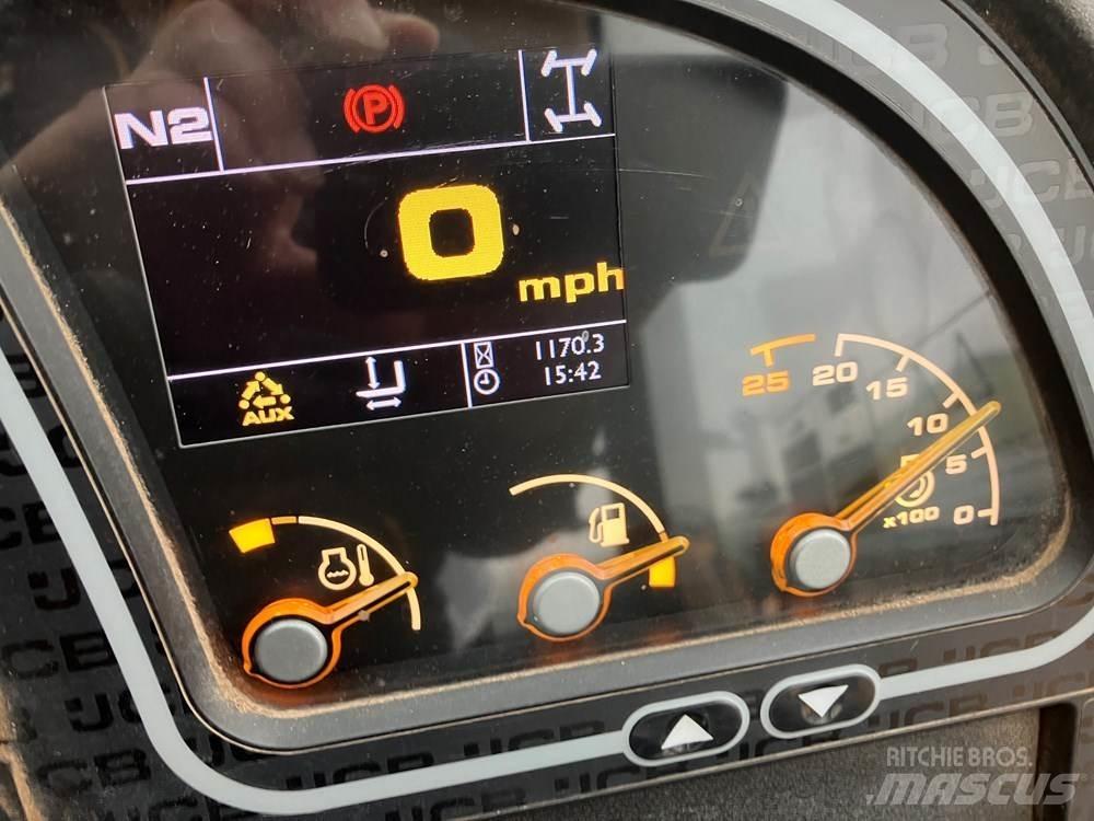 JCB 540V140 伸縮臂操作車