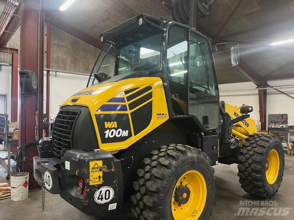 Komatsu WA100-8 小型裝載機