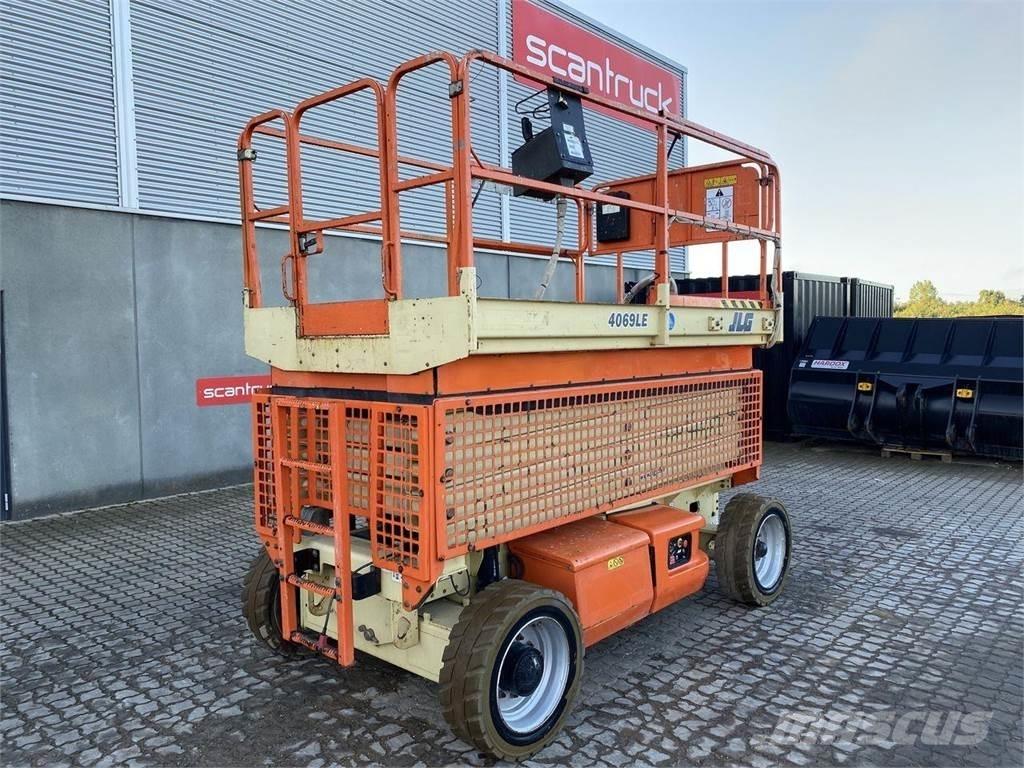JLG 4069 剪式升降機