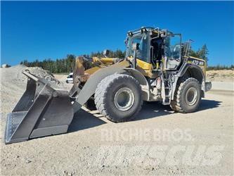 Komatsu WA 470-8 輪胎式裝載機
