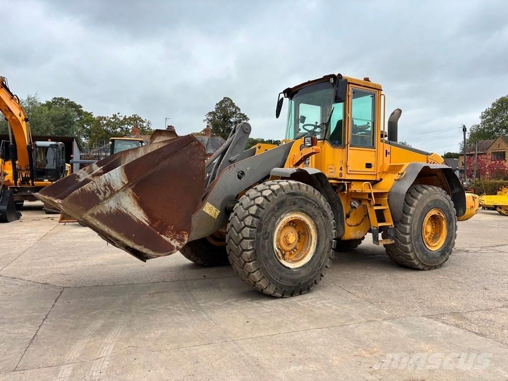 Volvo L 120 E 輪胎式裝載機