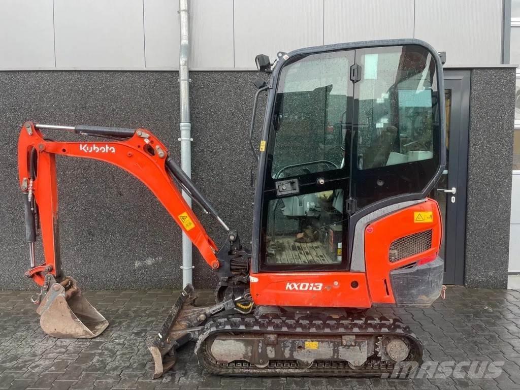 Kubota KX018-4 小型挖土機/掘鑿機<7t(小型挖掘機)