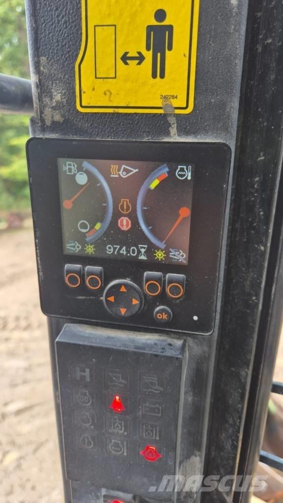 Gehl R 165 滑移轉向裝載機