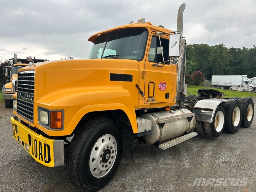 Mack CH 613 曳引機組件