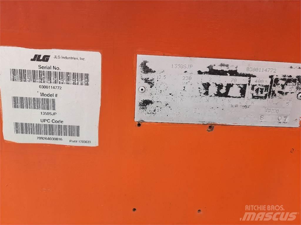 JLG 1350SJP 伸縮臂高空作業車