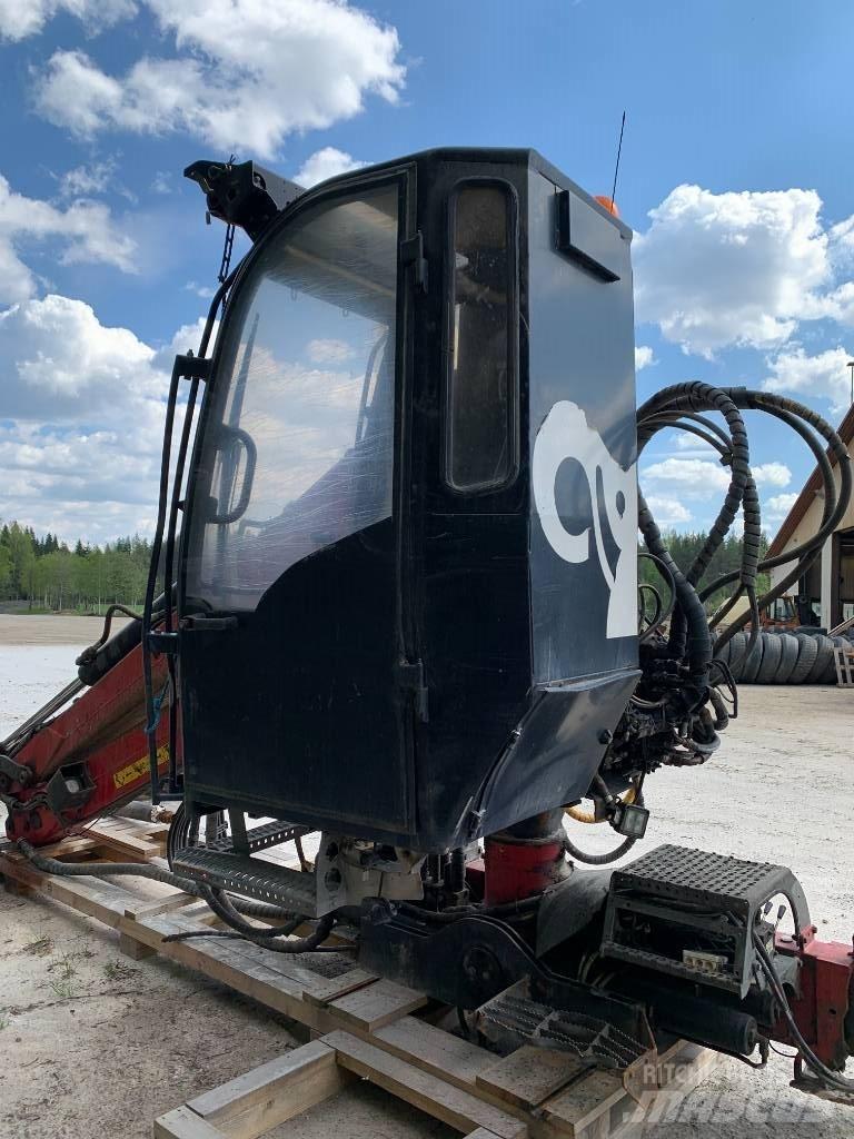 Loglift F118ST9.6 木材起重機