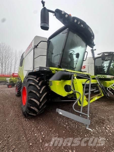 CLAAS TRION 750 聯合收穫機