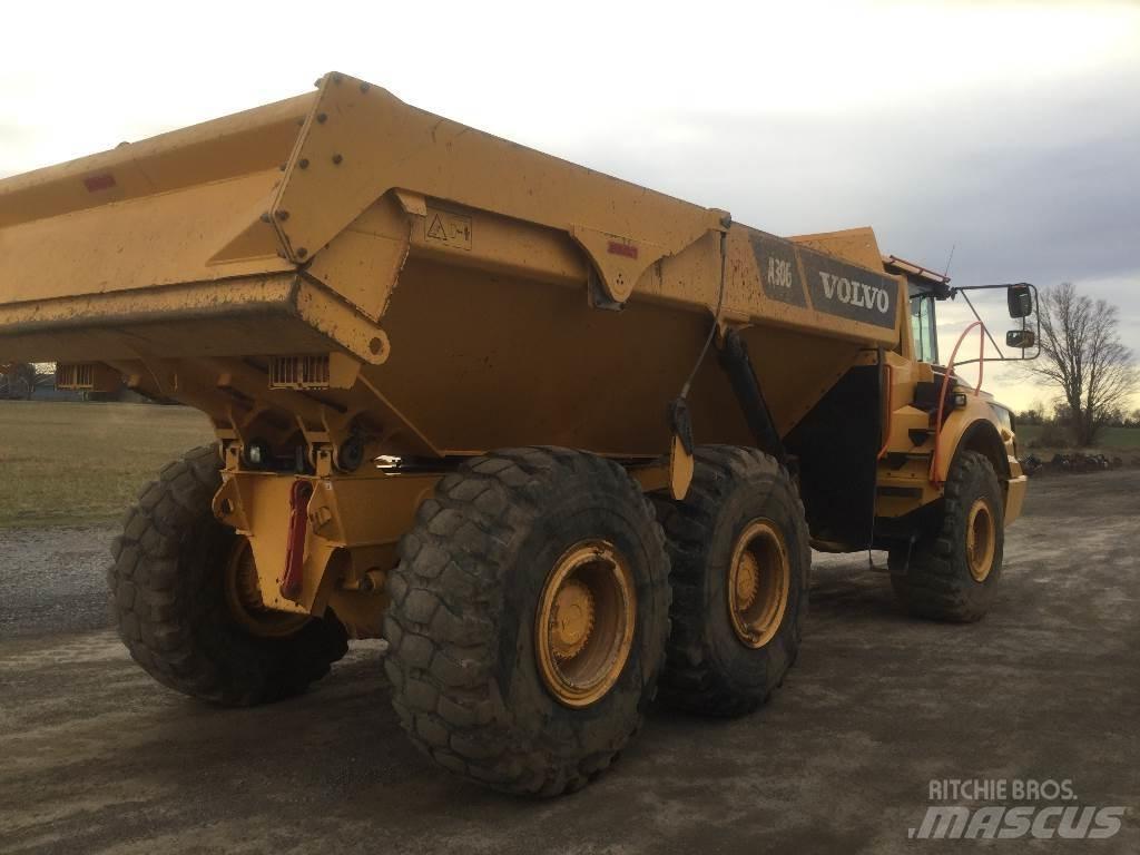 Volvo A30G 鉸接式起吊車