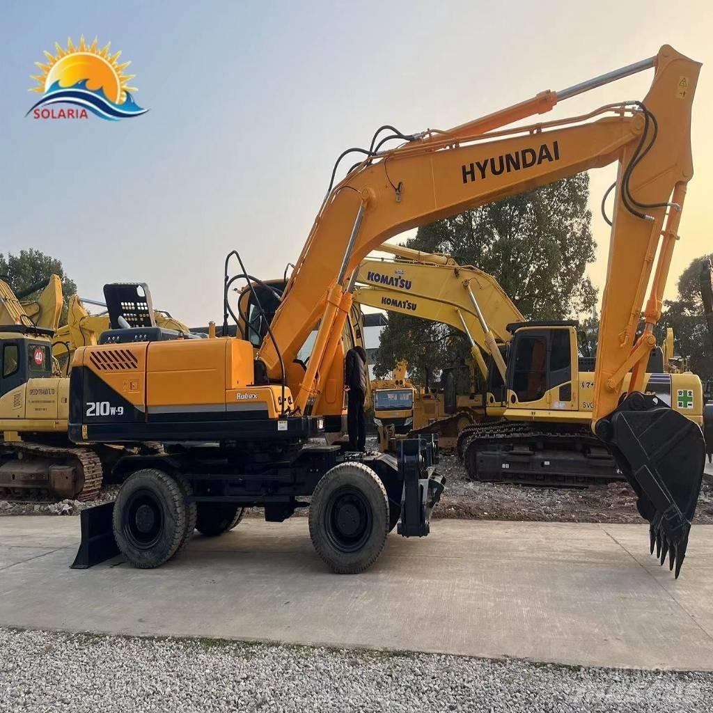 Hyundai R210W-9 旋轉式挖土機/掘鑿機/挖掘機