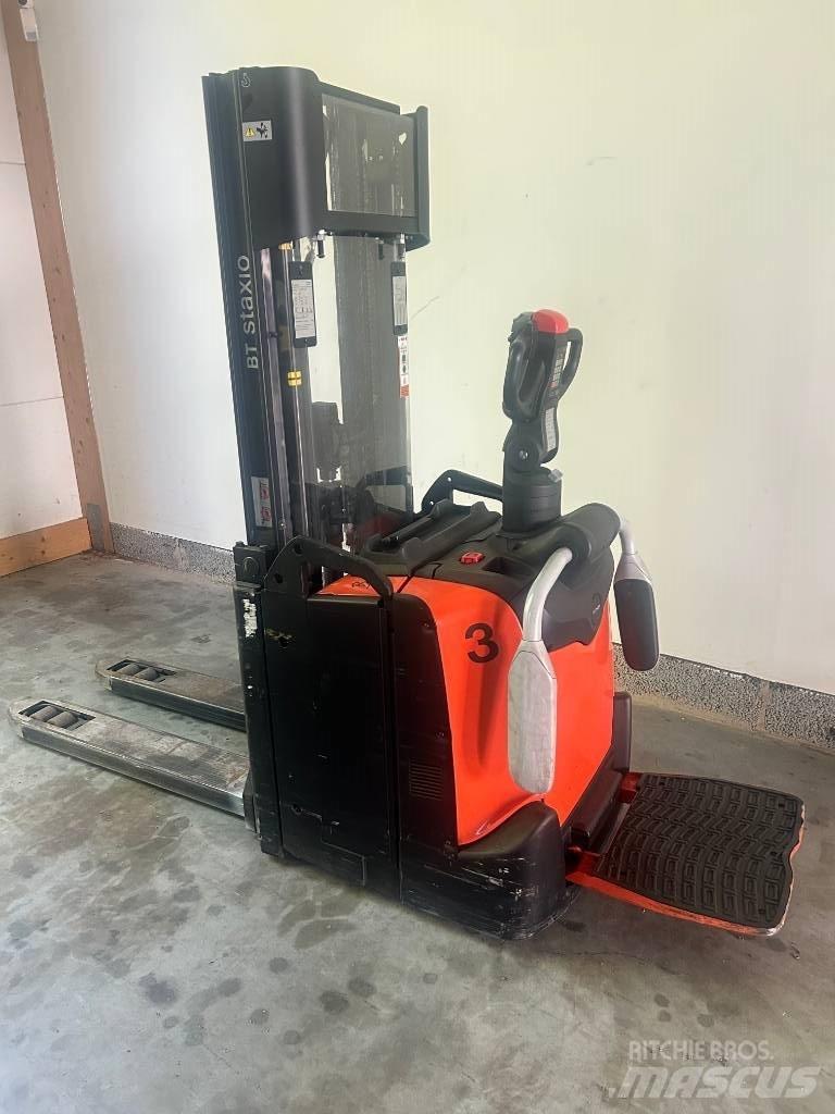 BT SPE 120 L 行走控制式堆積機