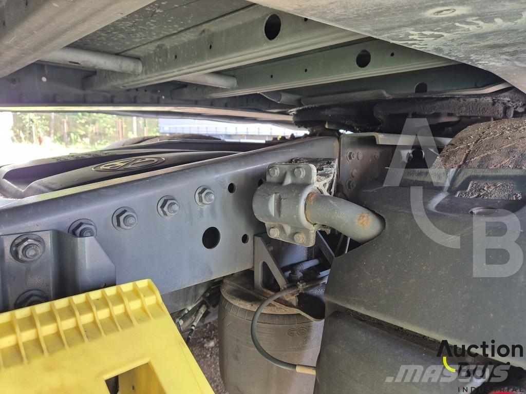 DAF XF480FT 曳引機組件